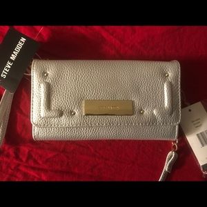 Brand new clutch Steve madden purse